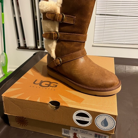 New ugg lamb skin boots real fur - Picture 3 of 5